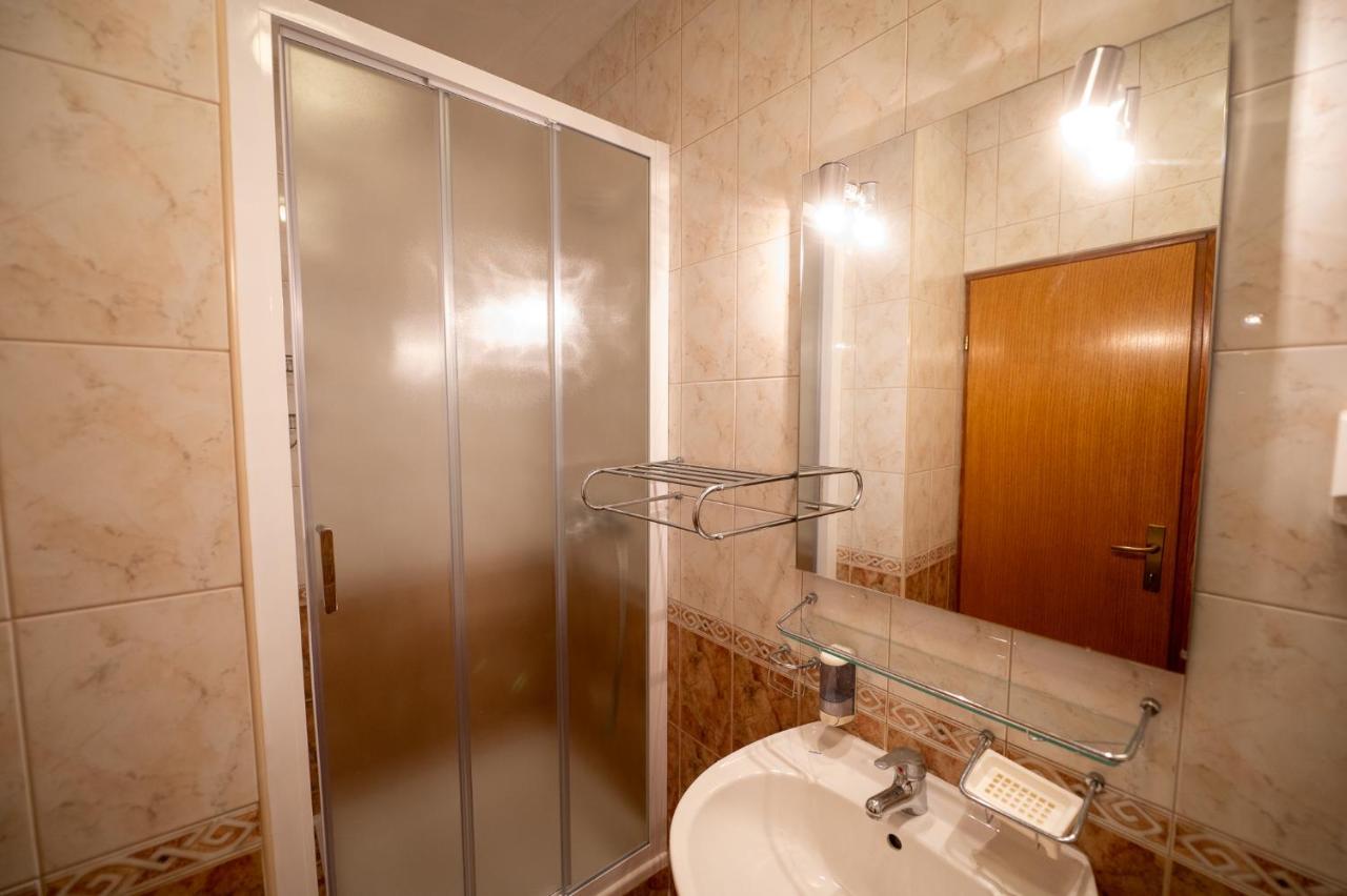 Apartmani Marin No1. Vodice Kültér fotó